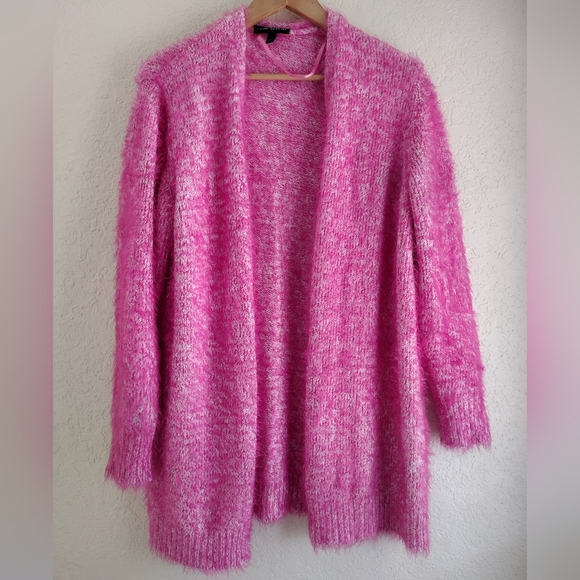 Lane Bryant Open Eyelash Yarn Cardigan Sweater  Pink/White - Picture 2 of 6
